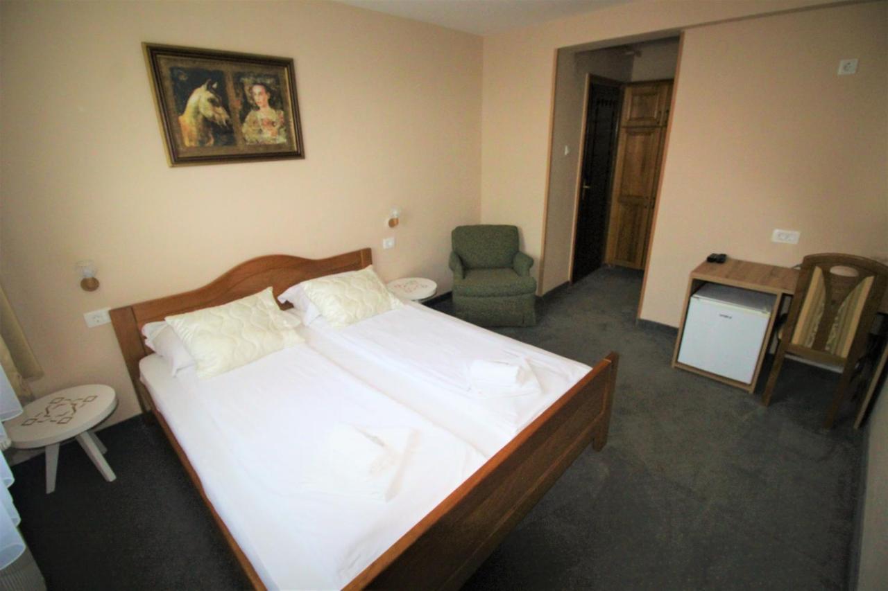 Pansion Stari Grad Hotel SJJ Eksteriør billede