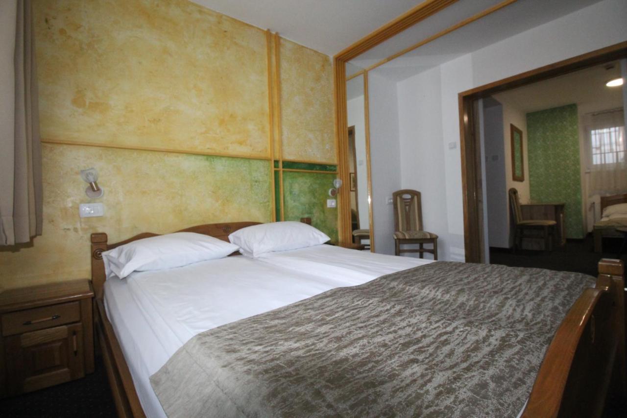Pansion Stari Grad Hotel SJJ Eksteriør billede