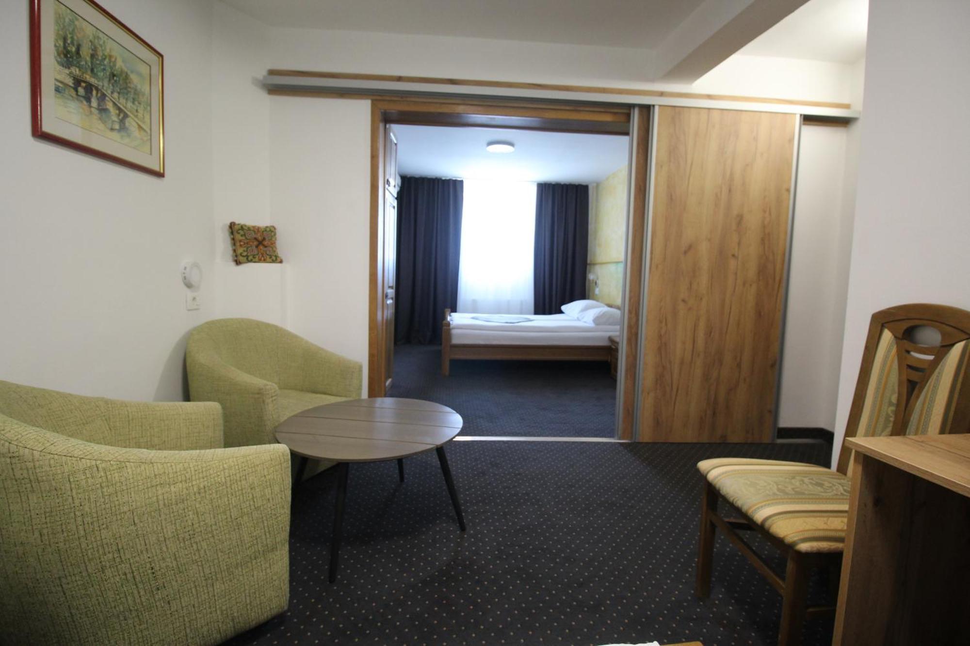 Pansion Stari Grad Hotel SJJ Eksteriør billede