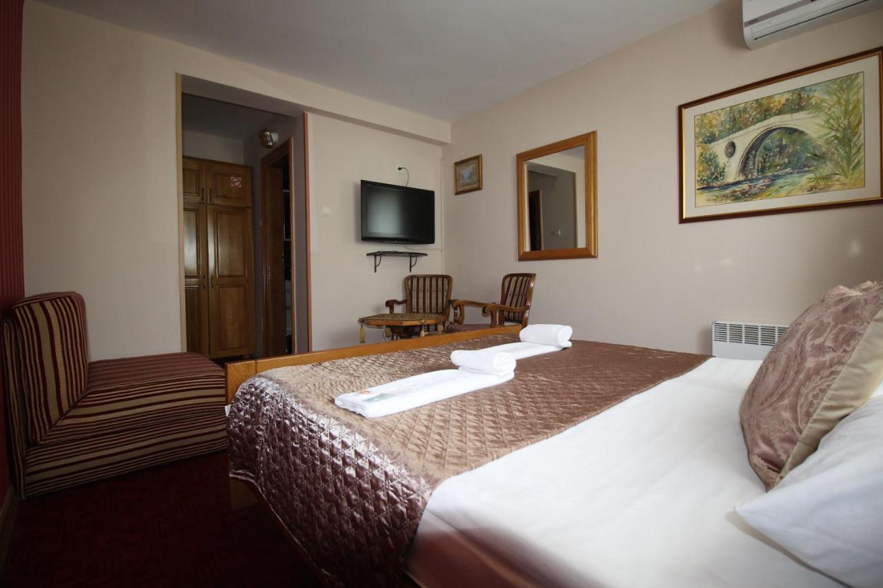 Pansion Stari Grad Hotel SJJ Eksteriør billede